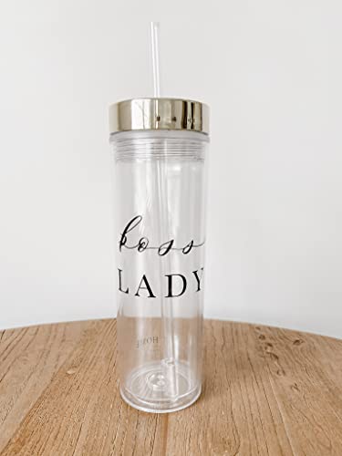 Прозрачна чаша - Boss Lady - Акрилна бутилка за вода, не съдържа BPA, поставени в поставка за чаши, лято