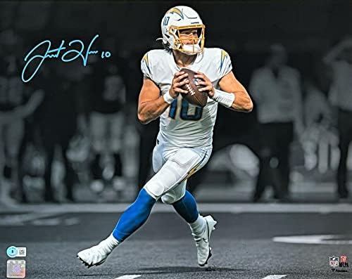 Джъстин Хърбърт Лос Анджелис Чарджерс Подписа Снимка на Фокус 16x20 Fanatics БЪЛГАР - Снимки NFL с автограф